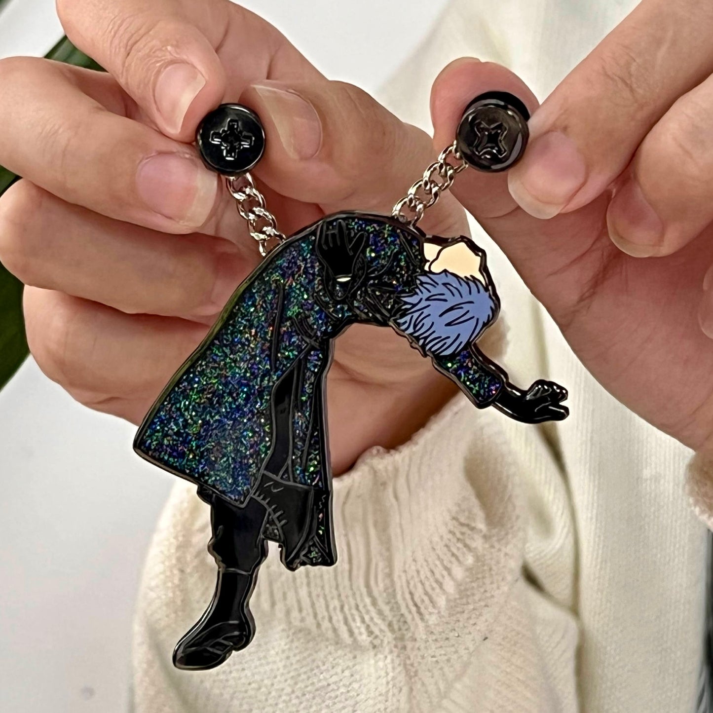 Hyunjin In Glitter MAMA 2022 Hard Enamel Pin