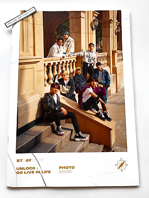 Stray kids UNLOCK : GO LIVE IN LIFE Photobook